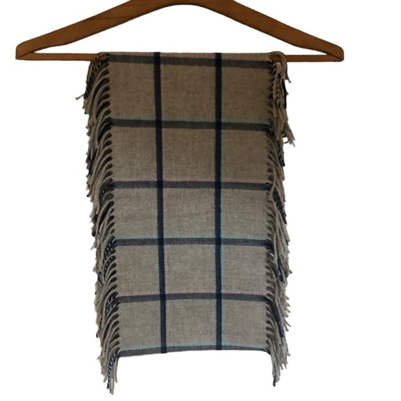 Fraas Feel Cashmink Fringed Infinity Scarf Light Grey Plaid - Picture 4 of 6